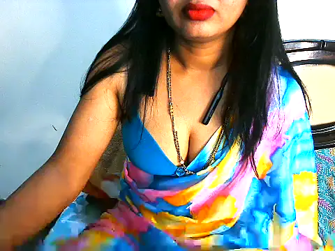 Myna95 online show from 11/29/25, 03:23