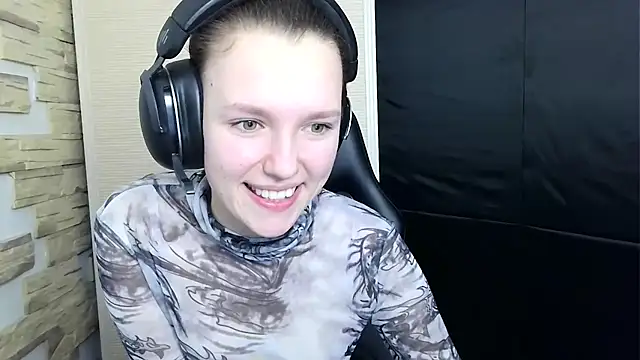 Diana-back online show from 11/12/25, 11:47