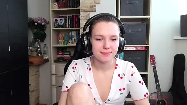 Diana-back online show from 10/30/25, 07:17