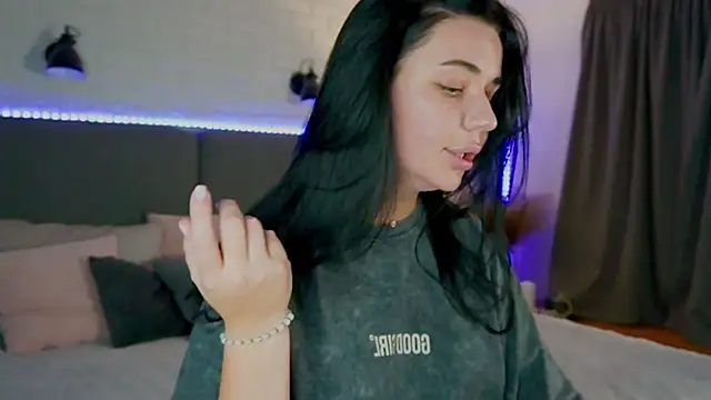 Black   Barbie online show from 09/28/25, 07:54