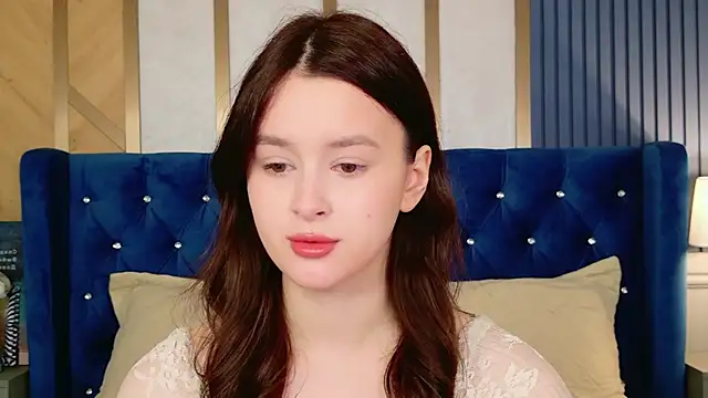 Snapshot of EvaSwen chatting on 06/28/26, 12:22 EvaSwen online show from 06/28/26, 12:22
