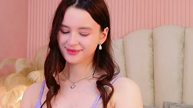 Snapshot of EvaSwen chatting on 07/07/26, 09:51 EvaSwen online show from 07/07/26, 09:51