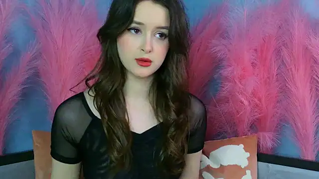 EvaSwen online show from 12/17/25, 09:53