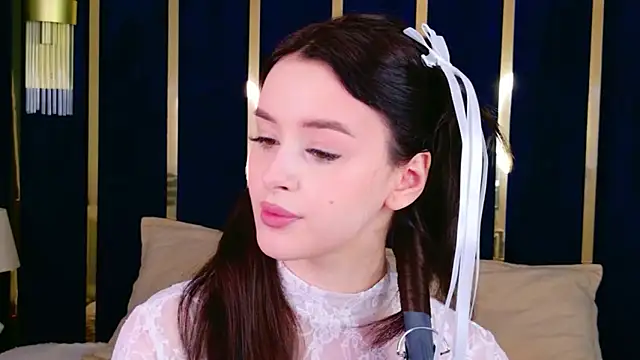 EvaSwen online show from 05/27/26, 11:17