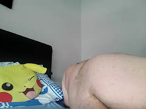 Snapshot of stivi2526 chatting on 05/13/26, 05:47 stivi2526 online show from 05/13/26, 05:47