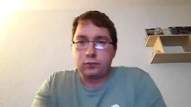 stivi2526 online show from 09/30/25, 08:37