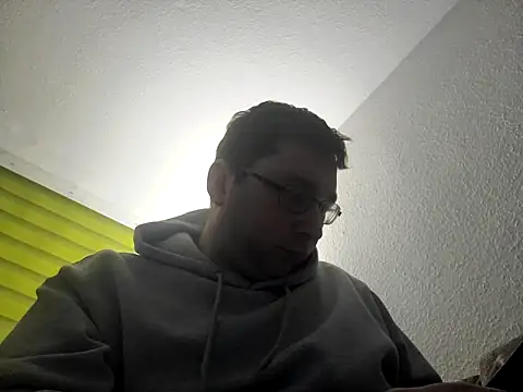 stivi2526 online show from 11/11/25, 08:14