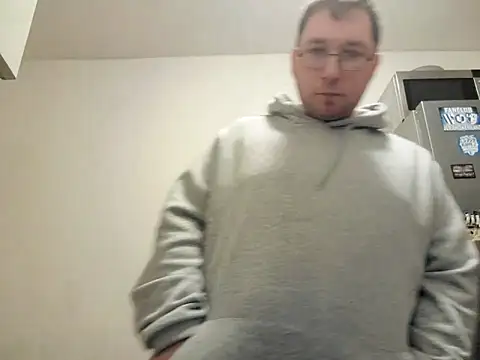 stivi2526 online show from 11/23/25, 06:29