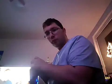 stivi2526 online show from 11/30/25, 05:25