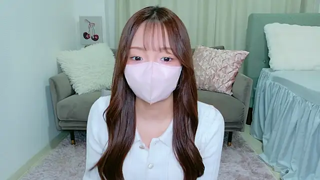 Seira  nn online show from 11/15/25, 01:15