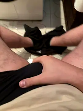 Snapshot of cazzo18cm3 chatting on 10/01/25, 10:20 cazzo18cm3 online show from 10/01/25, 10:20