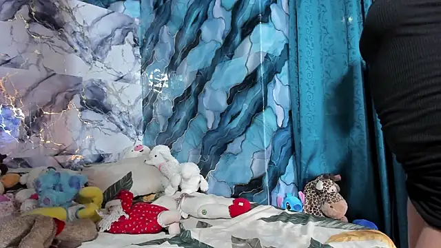 celesteyorucso1 online show from 02/03/26, 04:21