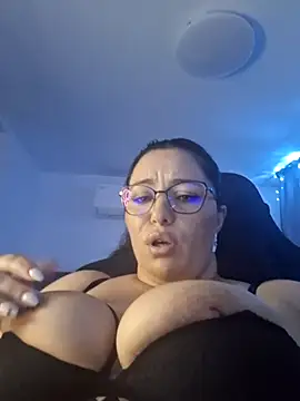 miss Lia13 online show from 11/03/25, 12:31