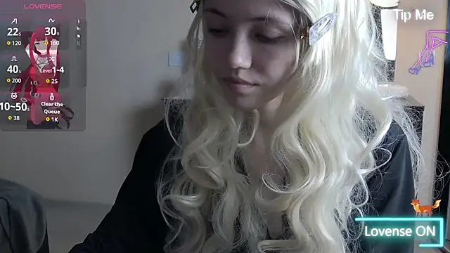 Snapshot of MissKotomiss chatting on 10/12/25, 07:48 MissKotomiss online show from 10/12/25, 07:48
