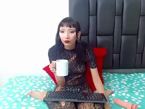 marciana eren online show from 11/10/25, 02:22