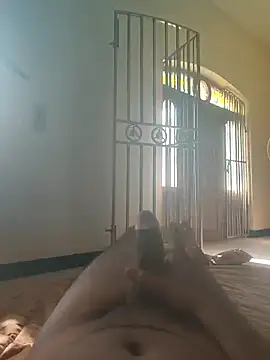 Hhhggghrrr3219 online show from 04/21/26, 03:13