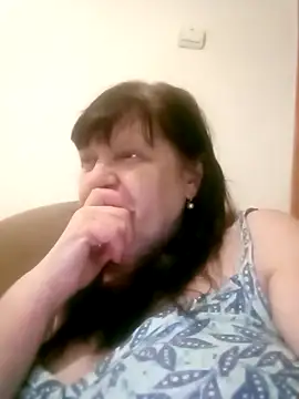 Apeesynka55211 online show from 04/04/26, 04:24