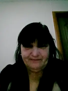 Apeesynka55211 online show from 02/06/26, 04:14