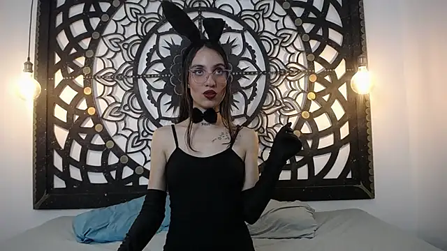 mara hil online show from 10/03/25, 04:58