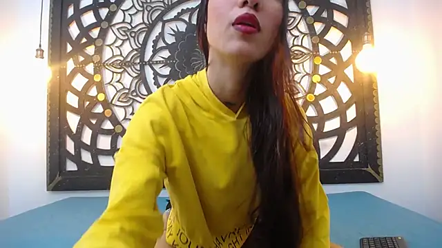 mara hil online show from 11/13/25, 03:32