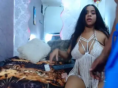 moon cute19 online show from 10/06/25, 03:24