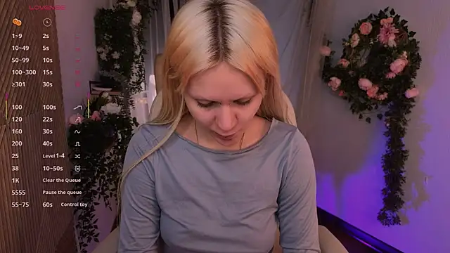 kitten murray  online show from 11/18/25, 05:33