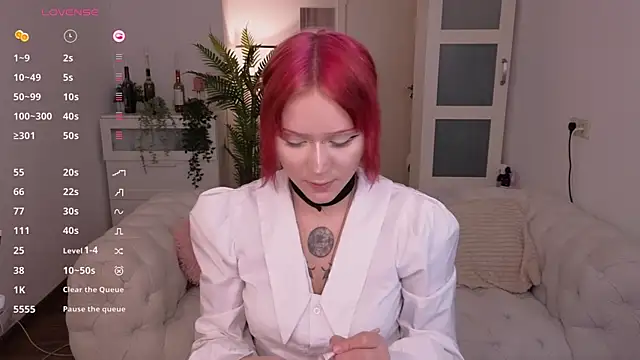 kitten murray  online show from 09/29/25, 05:36