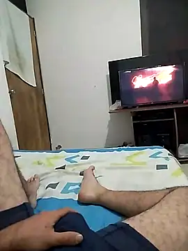 Snapshot of Valen_Squirt04 chatting on 12/16/25, 04:50 Valen Squirt04 online show from 12/16/25, 04:50