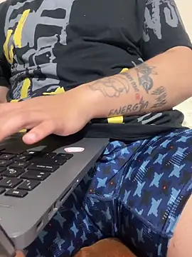 marleboy2805 online show from 12/21/25, 04:25