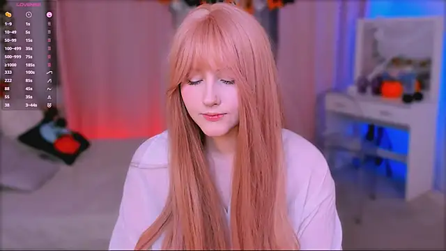 DelilahTaylor online show from 11/02/25, 06:18