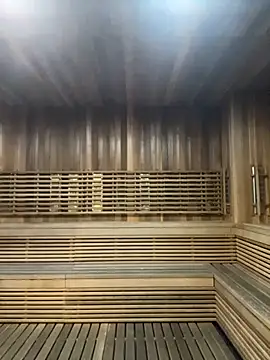 tia   fox online show from 11/10/25, 11:26