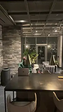 tia   fox online show from 11/09/25, 07:56