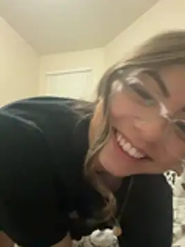 bunnygorl12 online show from 03/13/26, 07:02