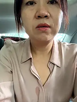 siru-love online show from 10/13/25, 06:59