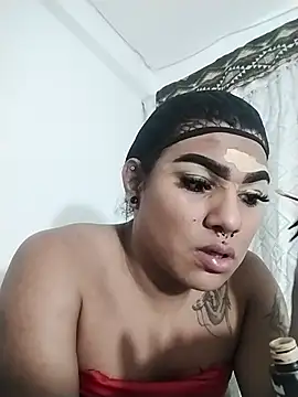 RobertaxGutierrez online show from 10/12/25, 12:45