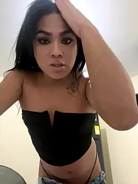 RobertaxGutierrez online show from 10/09/25, 12:11