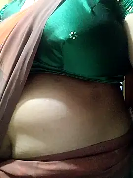 harinisree online show from 11/15/25, 01:04