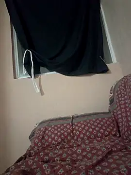 rojo guerrero online show from 09/30/25, 02:06