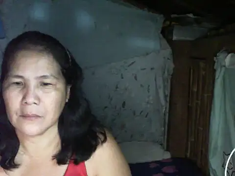 Snapshot of milagrose_rose chatting on 10/30/25, 10:02 milagrose rose online show from 10/30/25, 10:02