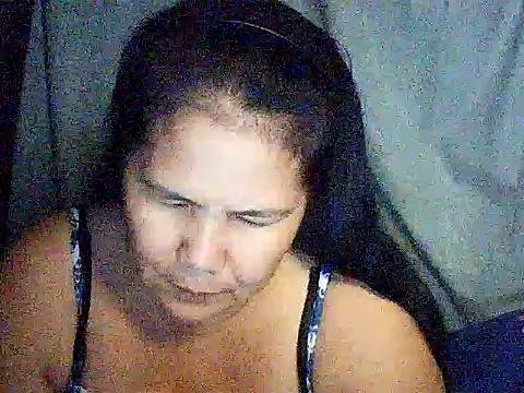 Snapshot of milagrose_rose chatting on 06/19/26, 01:17 milagrose rose online show from 06/19/26, 01:17