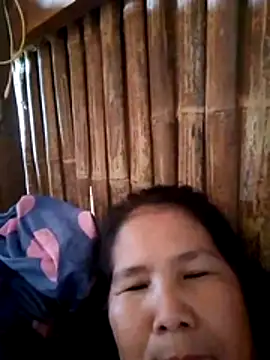 Snapshot of milagrose_rose chatting on 03/22/26, 06:48 milagrose rose online show from 03/22/26, 06:48