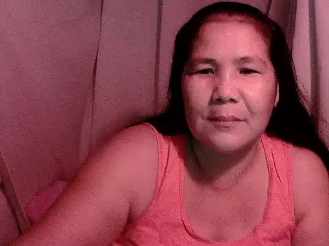 Snapshot of milagrose_rose chatting on 04/29/26, 01:26 milagrose rose online show from 04/29/26, 01:26