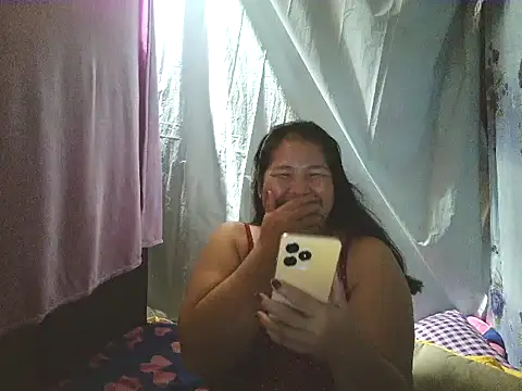 Snapshot of milagrose_rose chatting on 05/29/26, 10:16 milagrose rose online show from 05/29/26, 10:16