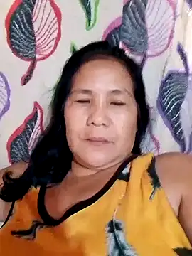 milagrose rose online show from 10/10/25, 06:14
