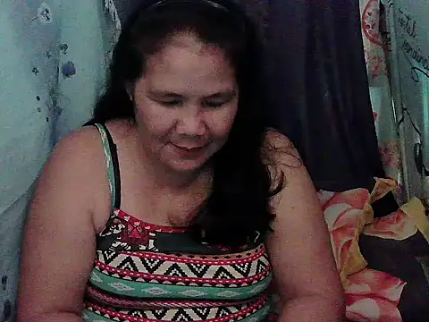 Snapshot of milagrose_rose chatting on 03/24/26, 07:30 milagrose rose online show from 03/24/26, 07:30