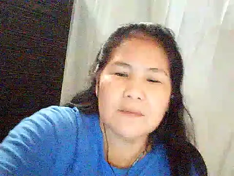 Snapshot of milagrose_rose chatting on 06/06/26, 03:45 milagrose rose online show from 06/06/26, 03:45