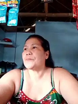 Snapshot of milagrose_rose chatting on 04/11/26, 09:13 milagrose rose online show from 04/11/26, 09:13