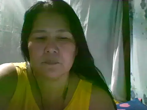 Snapshot of milagrose_rose chatting on 06/02/26, 11:54 milagrose rose online show from 06/02/26, 11:54