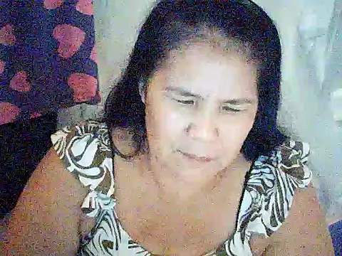 Snapshot of milagrose_rose chatting on 06/20/26, 01:21 milagrose rose online show from 06/20/26, 01:21