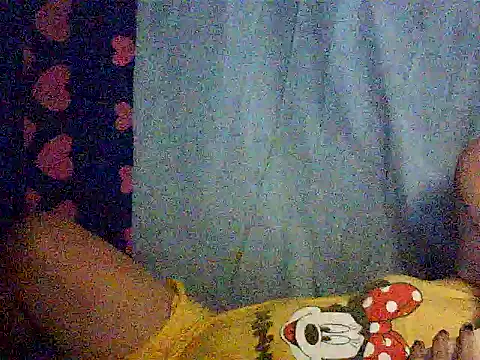 Snapshot of milagrose_rose chatting on 06/16/26, 11:54 milagrose rose online show from 06/16/26, 11:54
